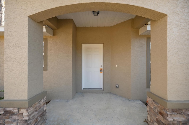 view of doorway to property