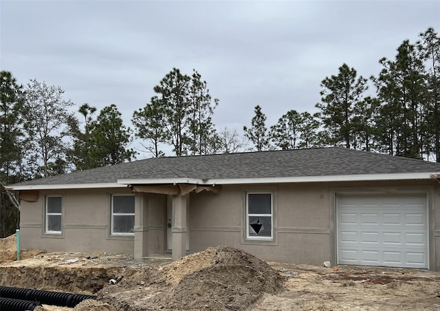 view of front facade with a garage