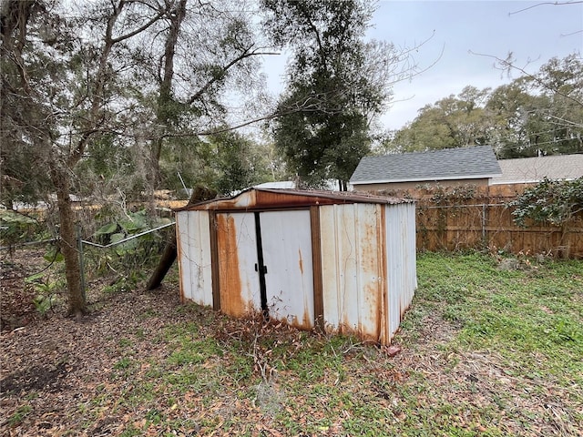 view of outbuilding