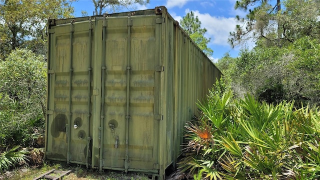 view of outdoor structure