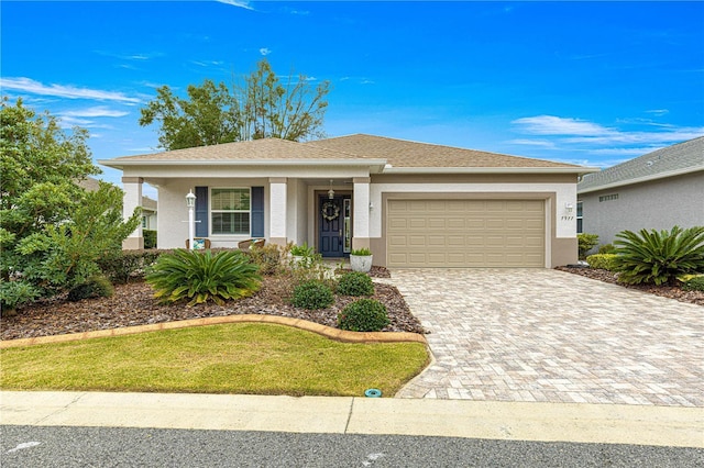 view of front of home featuring a garage