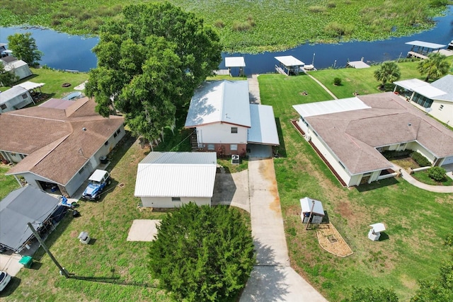 bird's eye view featuring a water view