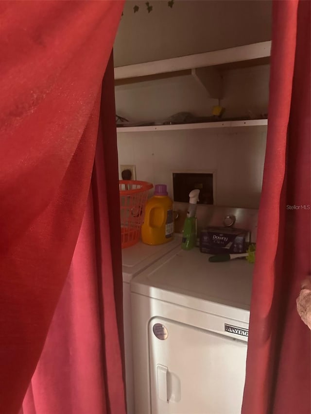 480 NE 64th Ave, Ocala, FL 34470 - laundry room featuring washer / dryer
