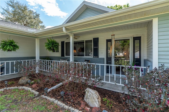 property entrance with covered porch