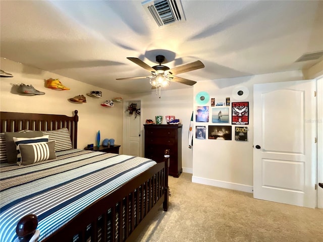 carpeted bedroom featuring ceiling fan