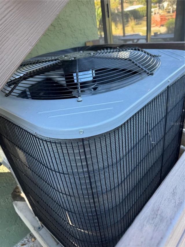 details with cooling unit