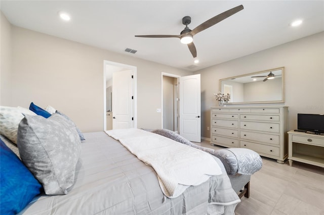 bedroom with ceiling fan