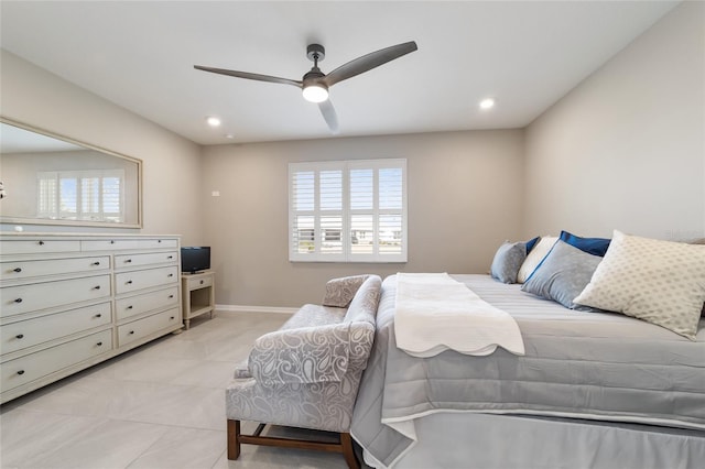 bedroom featuring ceiling fan