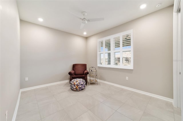 unfurnished room featuring ceiling fan