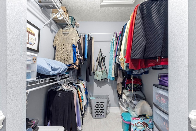 view of spacious closet