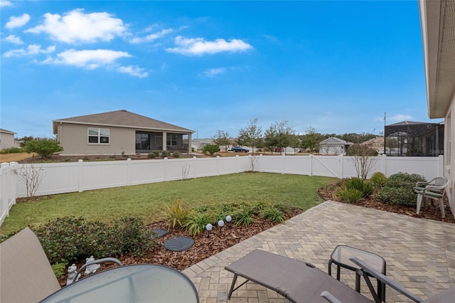 view of yard with a patio