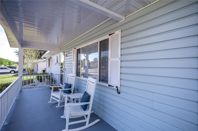 view of patio / terrace featuring covered porch