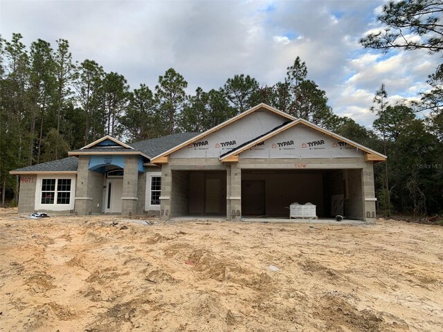 view of front of house with a garage