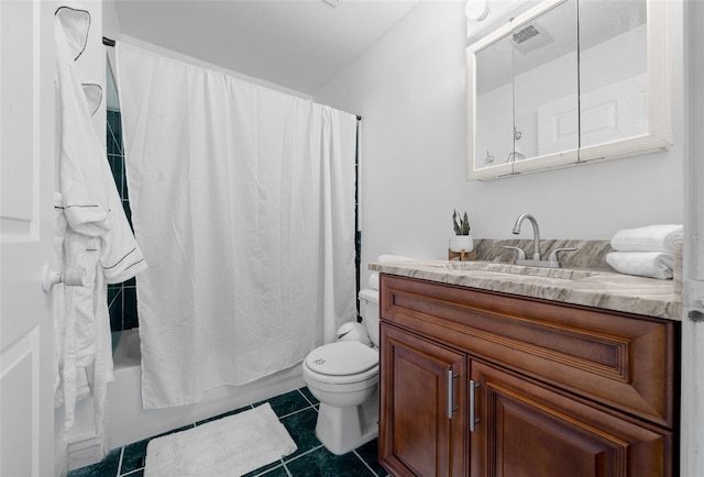 bathroom with visible vents, toilet, shower / bath combo, vanity, and tile patterned floors