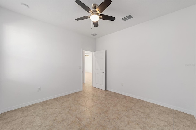 empty room with ceiling fan