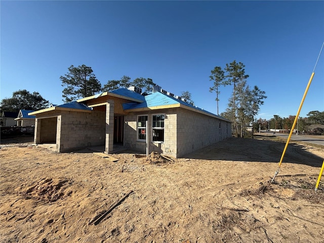 view of front of house