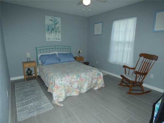 bedroom with ceiling fan