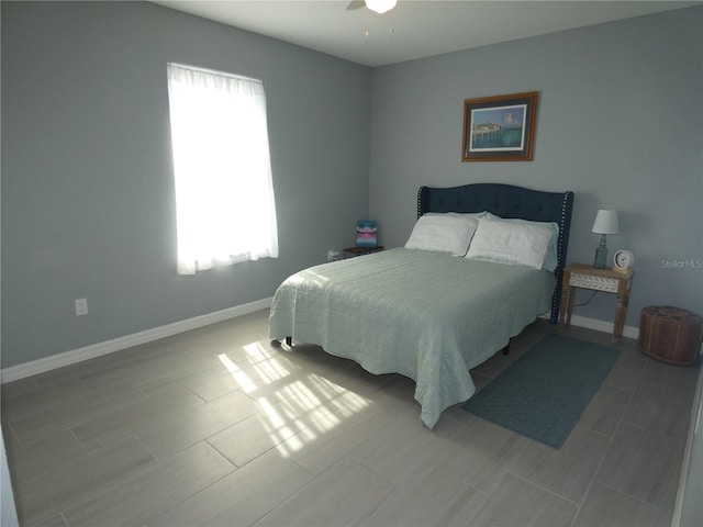 bedroom featuring ceiling fan