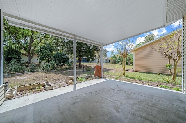 8450 SW 115th Street Rd, Ocala, FL 34481 - view of patio / terrace featuring a garden