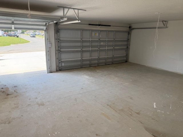 7 NW 45th Loop, Ocala, FL 34470 - view of garage