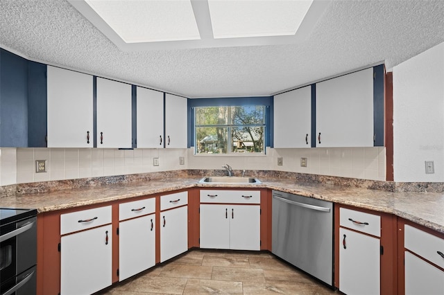 kitchen with tasteful backsplash, black range with electric cooktop, stainless steel dishwasher, a textured ceiling, and a sink