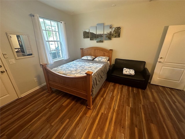 130 Harbour Cove Way, Clermont, FL 34711 - bedroom with wood finished floors and baseboards