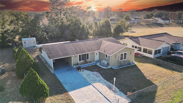 view of aerial view at dusk