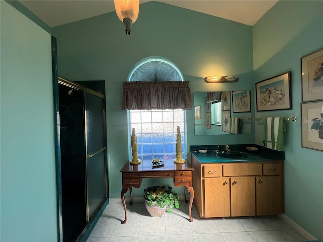 5500 NW 23rd Pl, Ocala, FL 34482 - kitchen featuring a sink, vaulted ceiling, light tile patterned flooring, and dark countertops