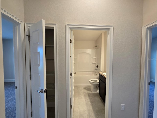 336 W Twisted Oaks Dr, Beverly Hills, FL 34465 - full bathroom featuring vanity, shower / bath combination, and a textured wall