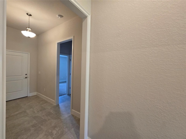 336 W Twisted Oaks Dr, Beverly Hills, FL 34465 - corridor with baseboards