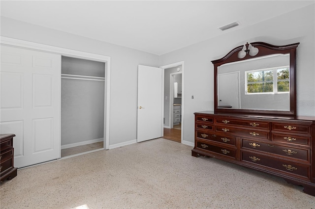 23761 SW Plaza Ct, Dunnellon, FL 34431 - unfurnished bedroom with a closet