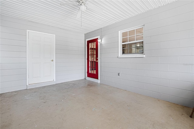 23761 SW Plaza Ct, Dunnellon, FL 34431 - property entrance featuring a patio area