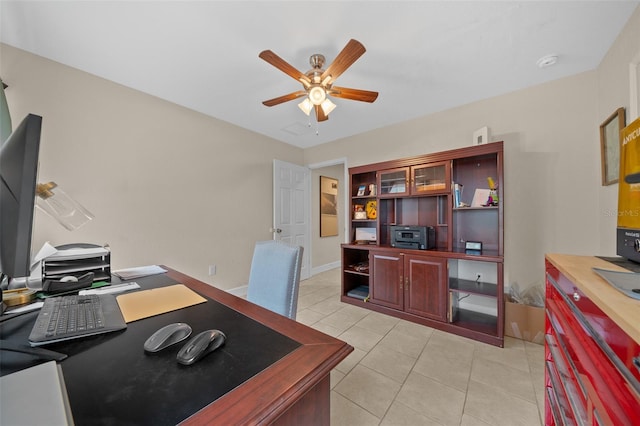 4161 NE 185th Ave, Williston, FL 32696 - tiled office with ceiling fan