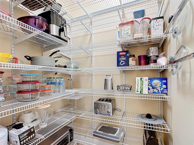 7688 SE 135th St, Summerfield, FL 34491 - view of pantry