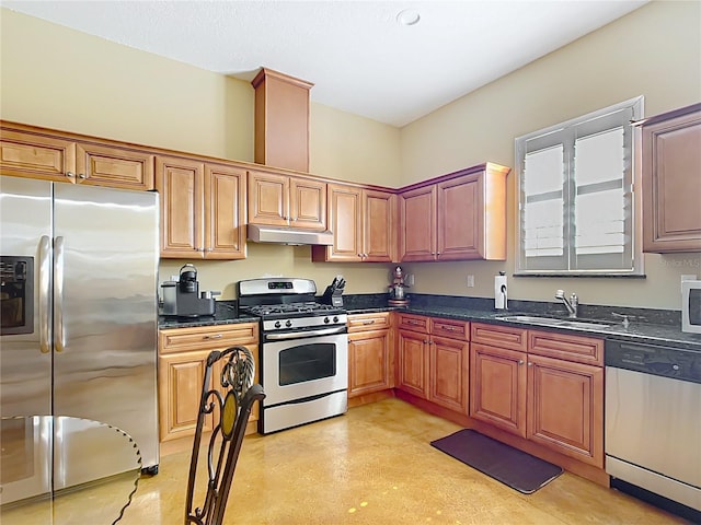 7688 SE 135th St, Summerfield, FL 34491 - kitchen with stainless steel appliances, sink, and dark stone counters