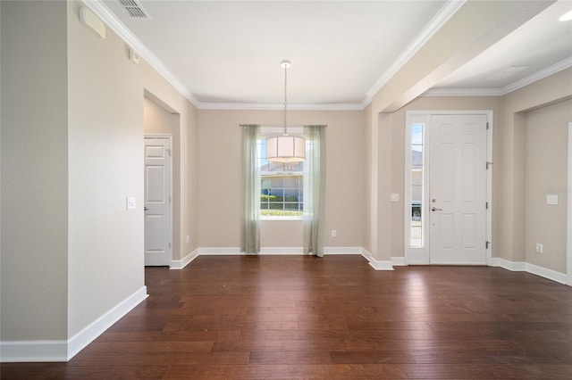 foyer entrance featuring wood-type flooring, visible vents, and baseboards