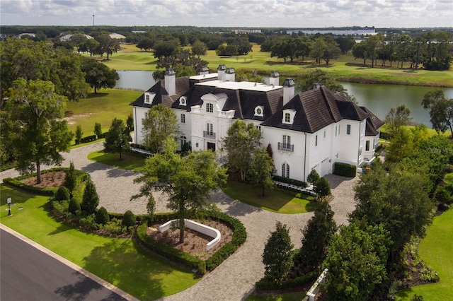 bird's eye view with a water view