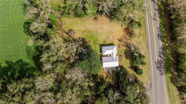 birds eye view of property featuring a rural view