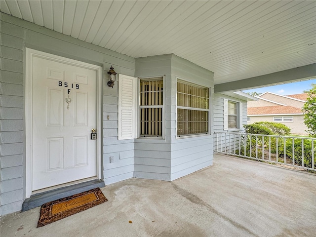 view of entrance to property