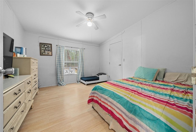 bedroom featuring ceiling fan and light wood finished floors