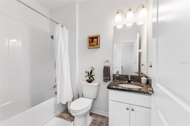 full bathroom featuring toilet, shower / bath combo with shower curtain, vanity, wood finished floors, and baseboards