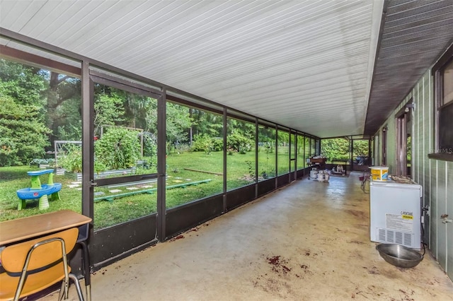 view of unfurnished sunroom