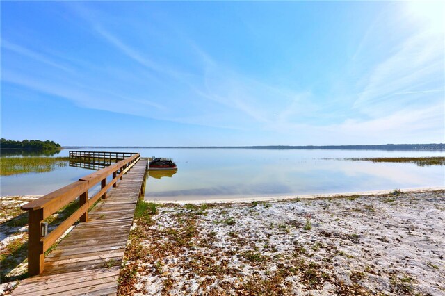 12115 SE Sunset Harbor Rd, Weirsdale, FL 32195