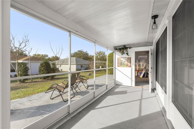 view of sunroom / solarium