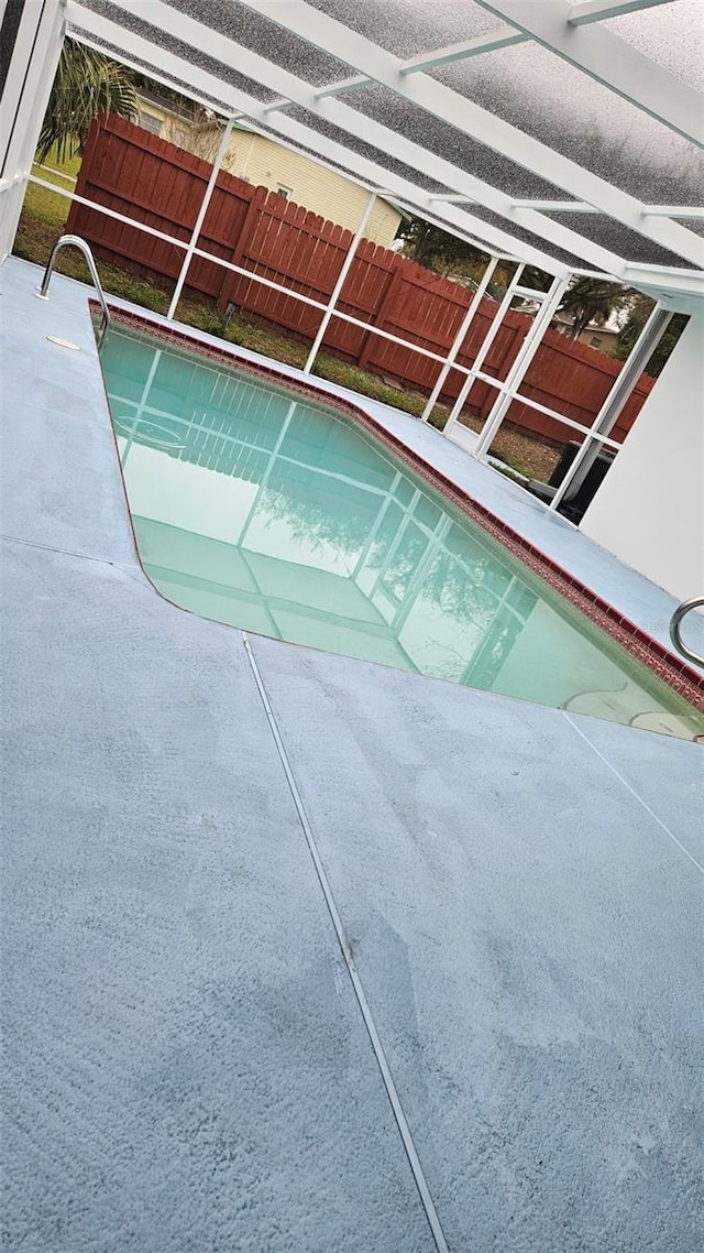 31 Roosevelt Blvd, Beverly Hills, FL 34465 - view of pool with fence