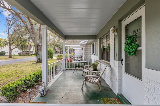 view of patio / terrace featuring covered porch