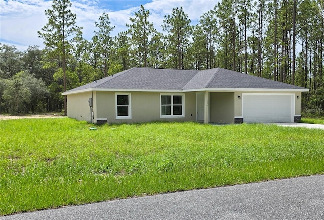 1370 SW Obee Ridge Rd, Dunnellon, FL 34432 - ranch-style house featuring stucco siding, an attached garage, a front lawn, roof with shingles, and view of scattered trees