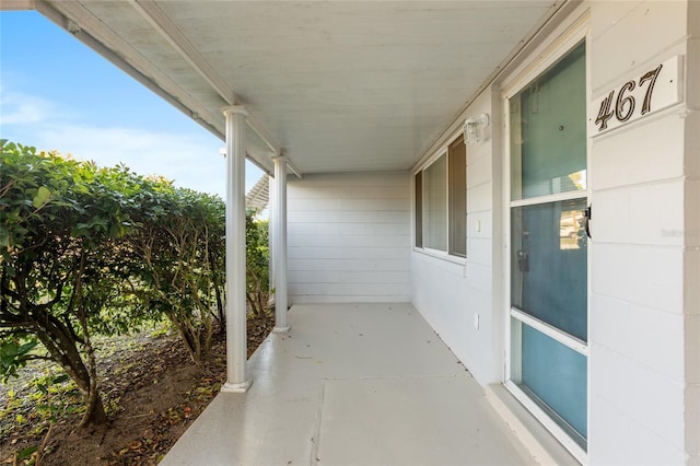 view of patio / terrace with a porch