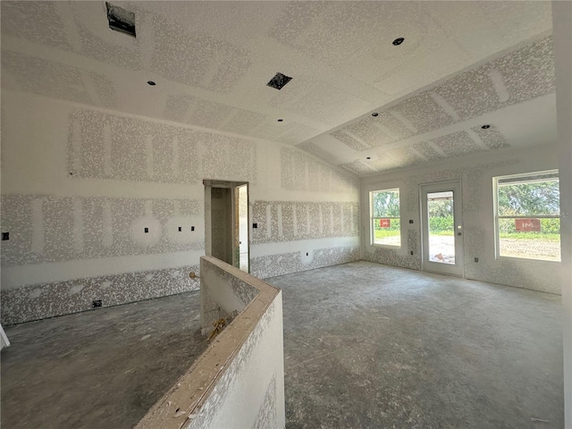 4413 SW 90th Pl, Ocala, FL 34476 - empty room with vaulted ceiling