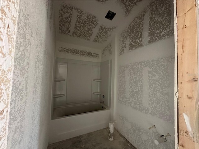 4413 SW 90th Pl, Ocala, FL 34476 - full bath featuring concrete floors and shower / bath combination